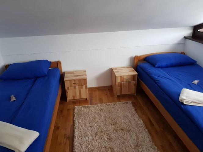 L&S Apartment Яхорина Екстериор снимка